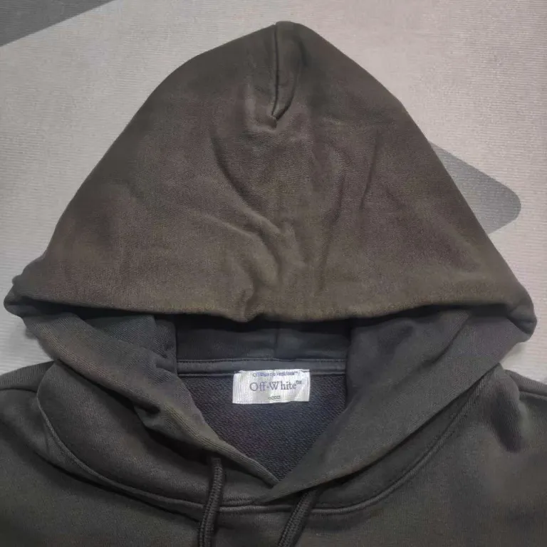 The top proven version OFF back light-up moon WHITE hooded sweatshirt OW jacket hoodie oversize same style for male and female couples stars. As a street fashion art in the luxury ranks, off white has always attracted many fans with its classic logo and trendy creativity. Not only is it an understanding of fashion, off white also intuitively reflects ♻️ environmental awareness in many works, and treats the world gently.  The kangaroo pocket adopts a special machine crimping process with externally shaped wiring. The brim of the hat is designed with threads, which is the first thing to look at when appraising.   The fabric is made of 480g terry cotton fabric with full drape.  Color: Black Size: XS-L P:430